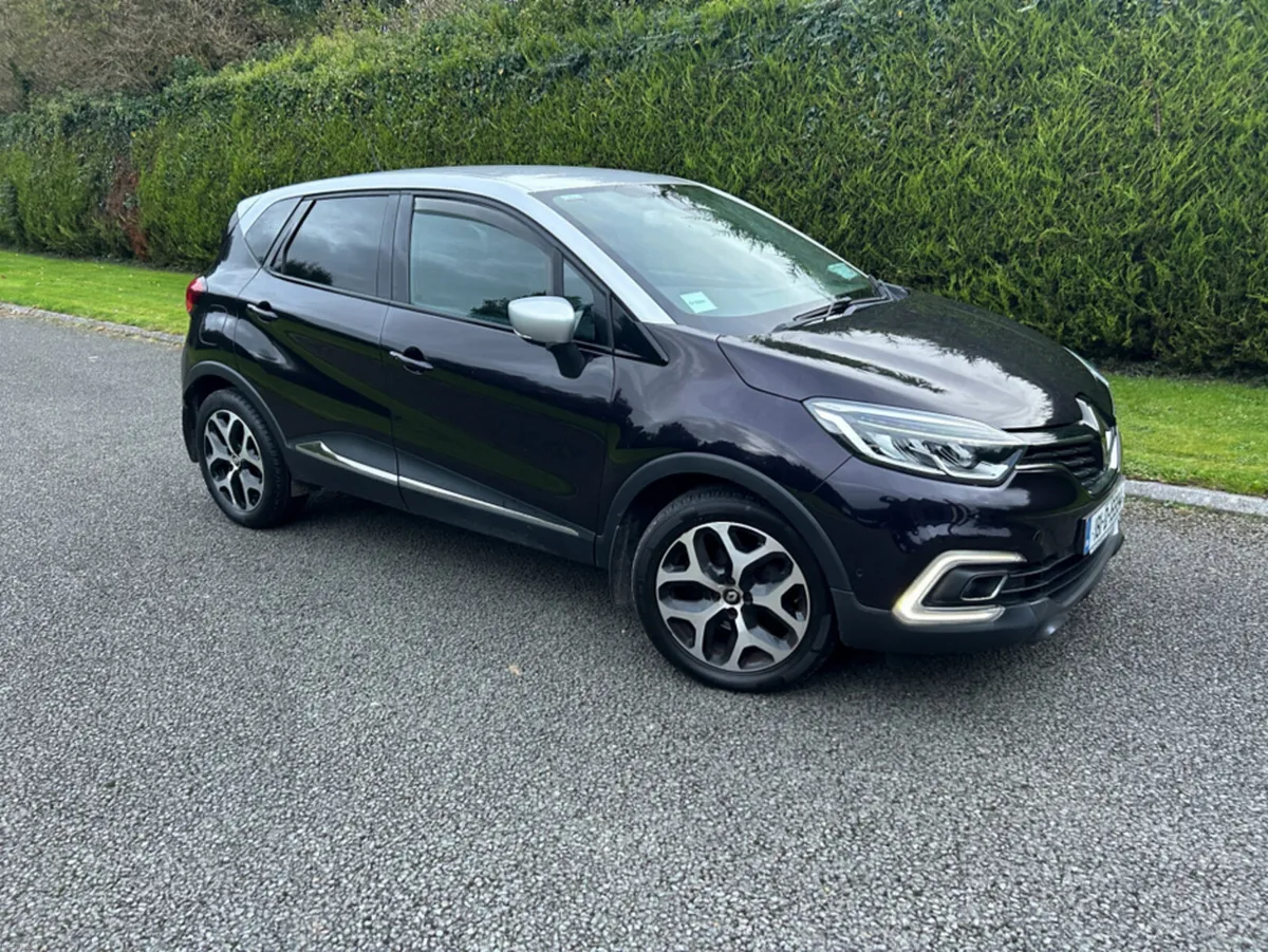Renault Captur AUTOMATIC//59KLMS//TOP OF THE RANGE - Image 2