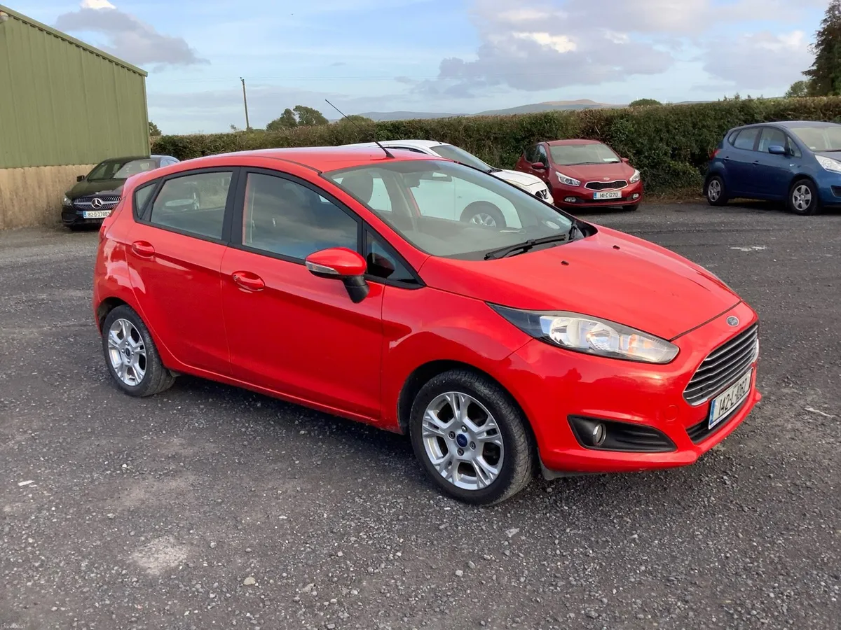 2014 fiesta - Image 1