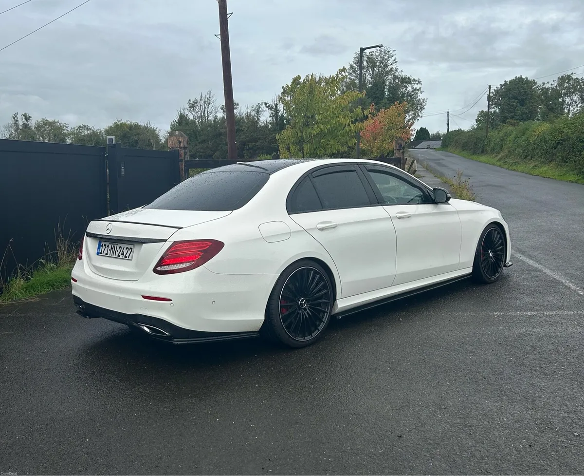Mercedes E-Class AMG - Image 3