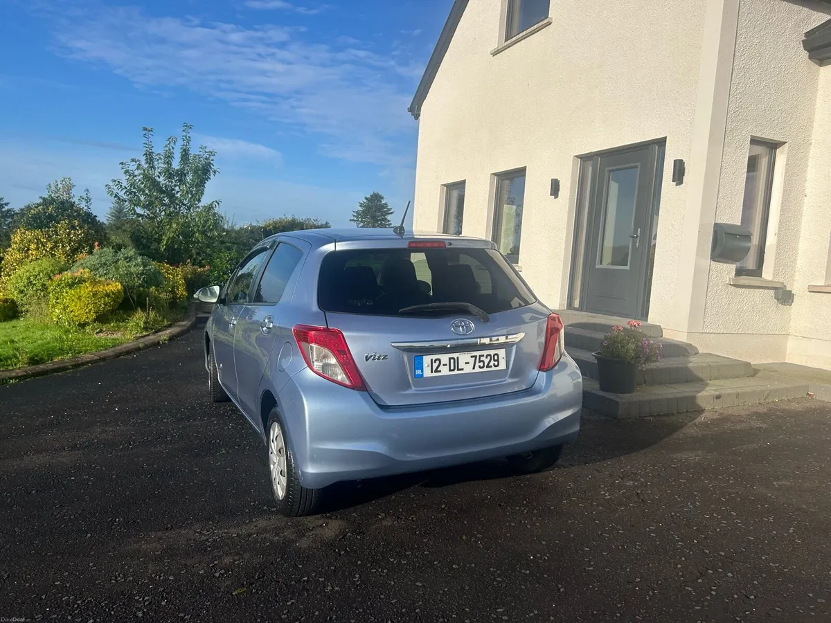Toyota Vitz - Image 2