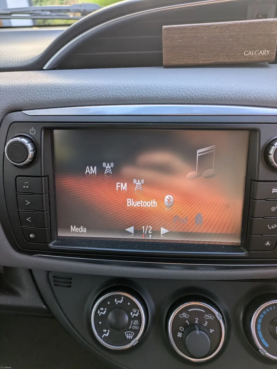 Toyota Yaris 2016 - Image 5