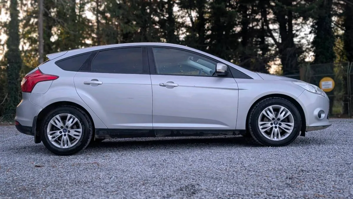 Ford Focus - Image 4