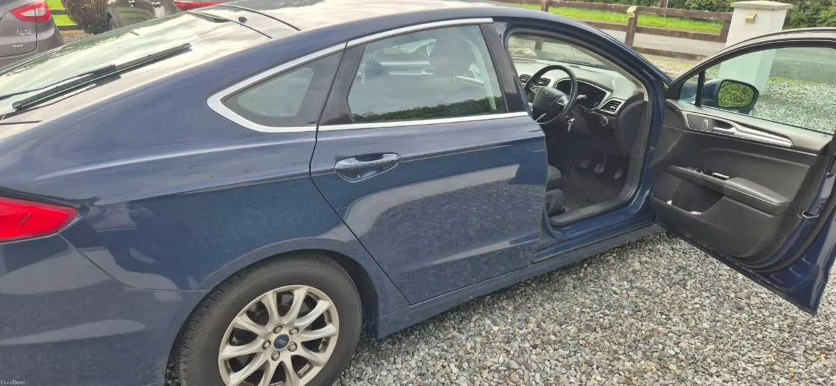 FORD MONDEO - Image 4