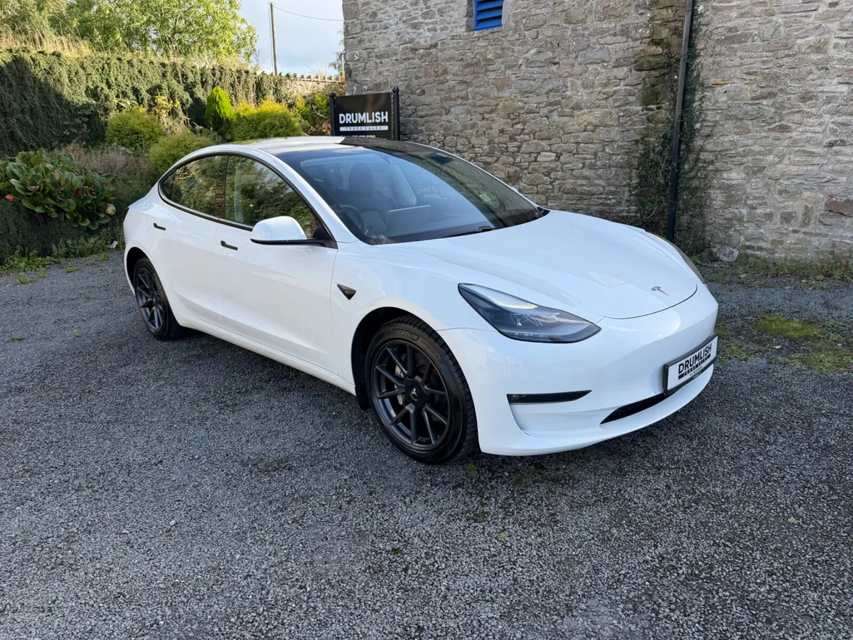 2022 Tesla Model 3 Long Range AWD Dual Motor - Image 2