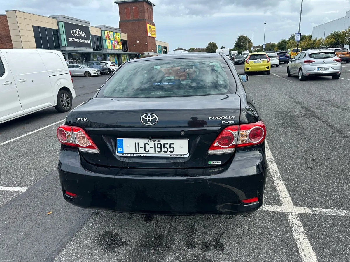 Toyota Corolla 2011 - Image 3