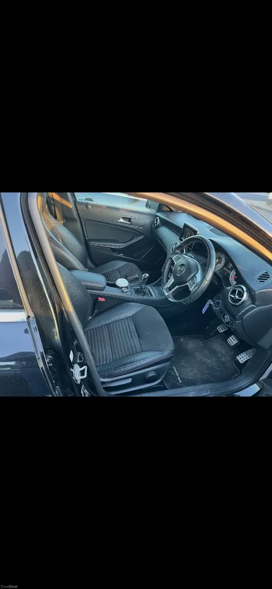 Mercedes-Benz A-Class 2014 - Image 2