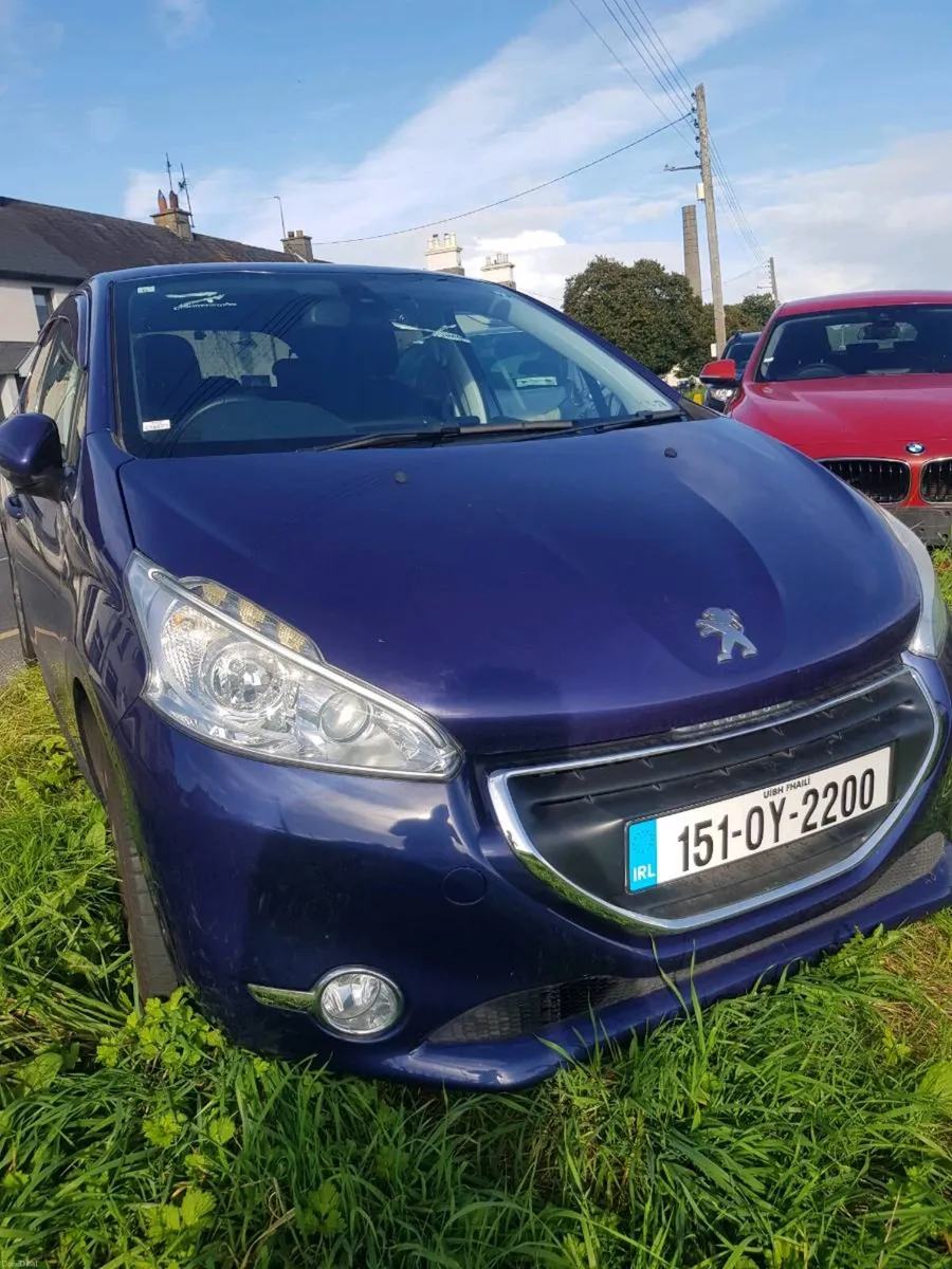 *Low Milage* Peugeot 2015/02 1.2L *Automatic* - Image 1