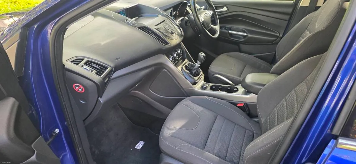 FORD KUGA - Image 5