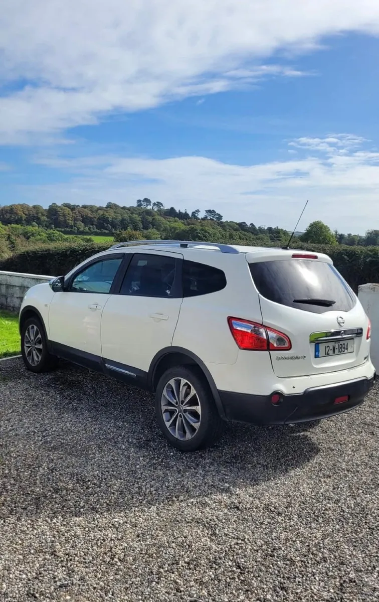 Nissan Qashqai+2 2012 - Image 1