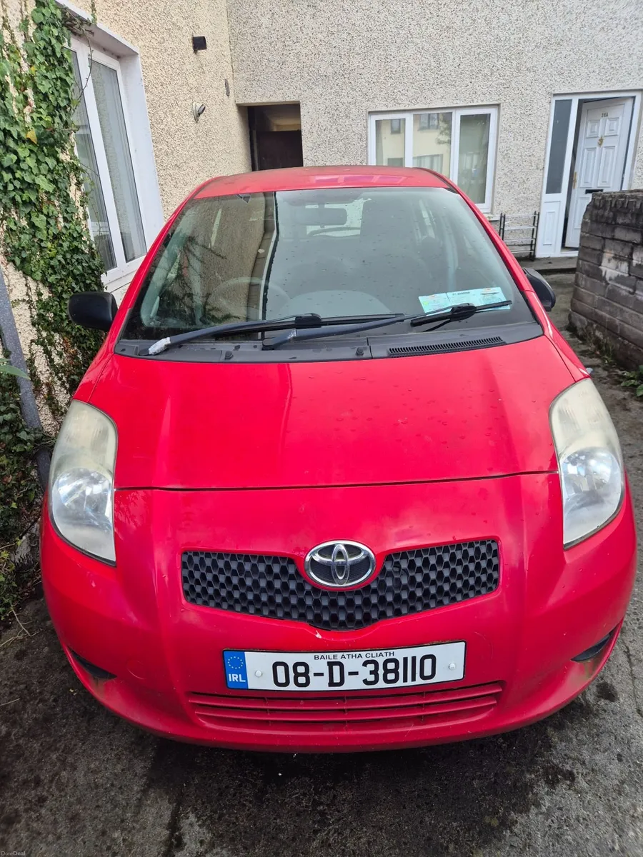 Toyota Yaris 2008 - Image 1