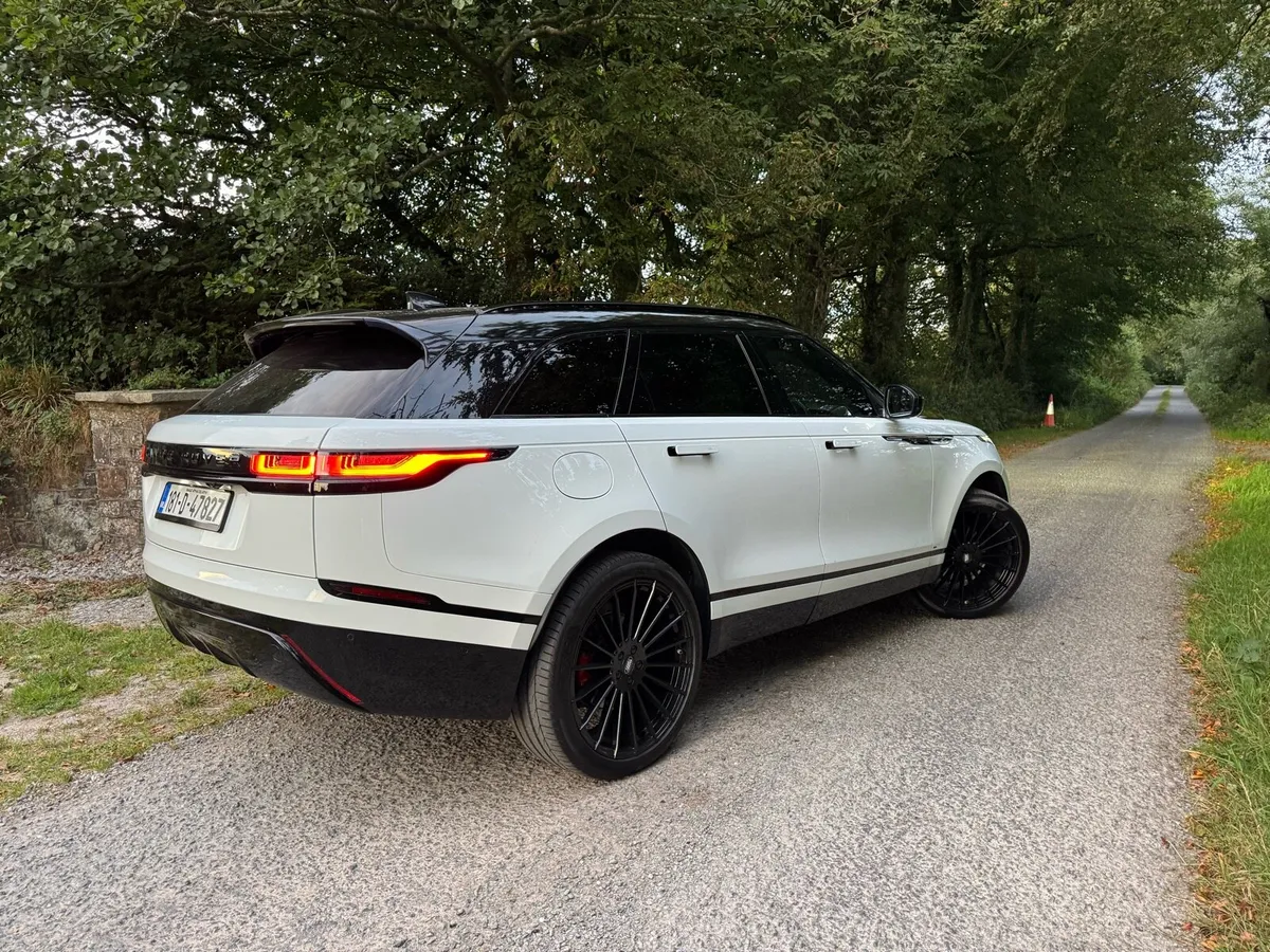 18 Range Rover Velar R-Dynamic - Image 5
