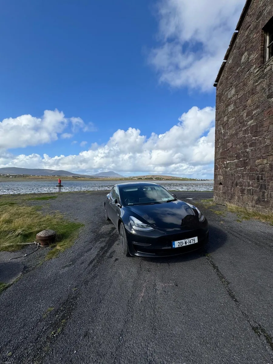 Tesla Model 3 - Image 6