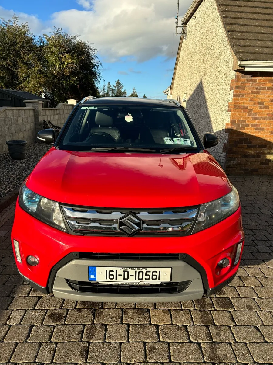 Suzuki Vitara GLX SZ5 Automatic 4x4 All Grip - Image 4