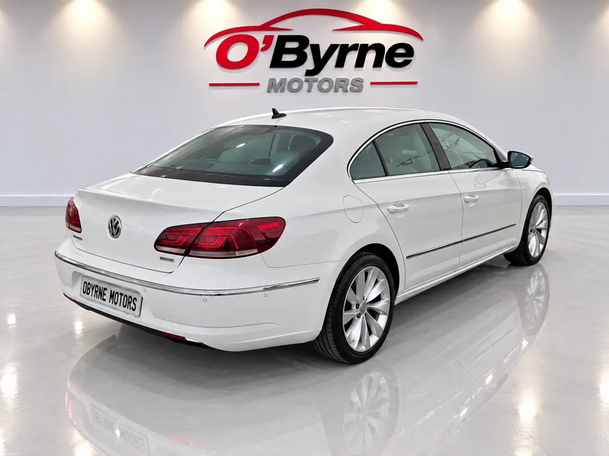 Volkswagen CC 2.0 TDI Sunroof - Image 4