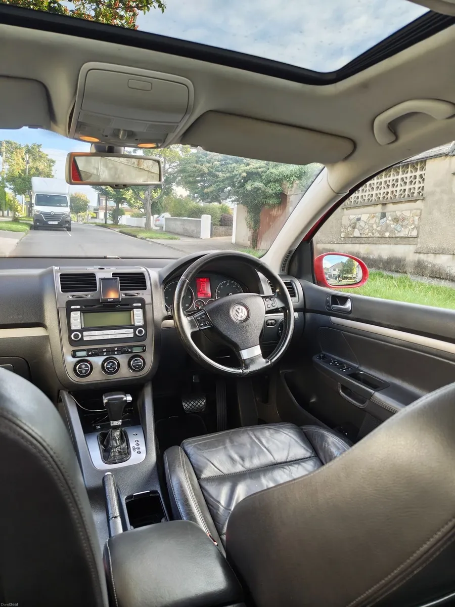 Volkswagen Golf 2008 automatic - Image 6