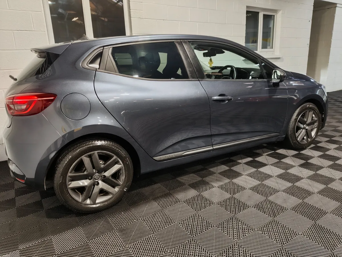 Renault Clio 2022 1.0 DYNAMIQUE SPEC 6 SPEED - Image 3