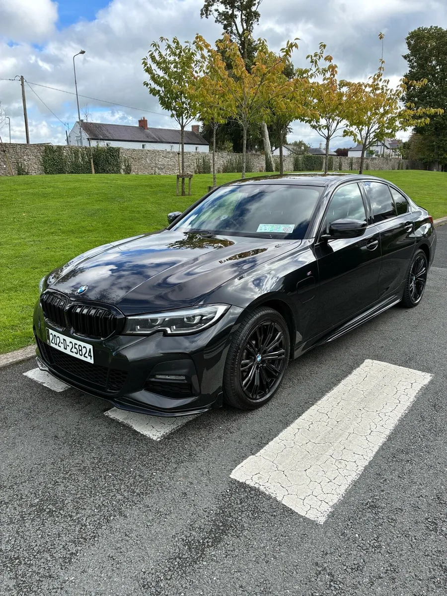BMW 330e G20 M Sport - Image 4