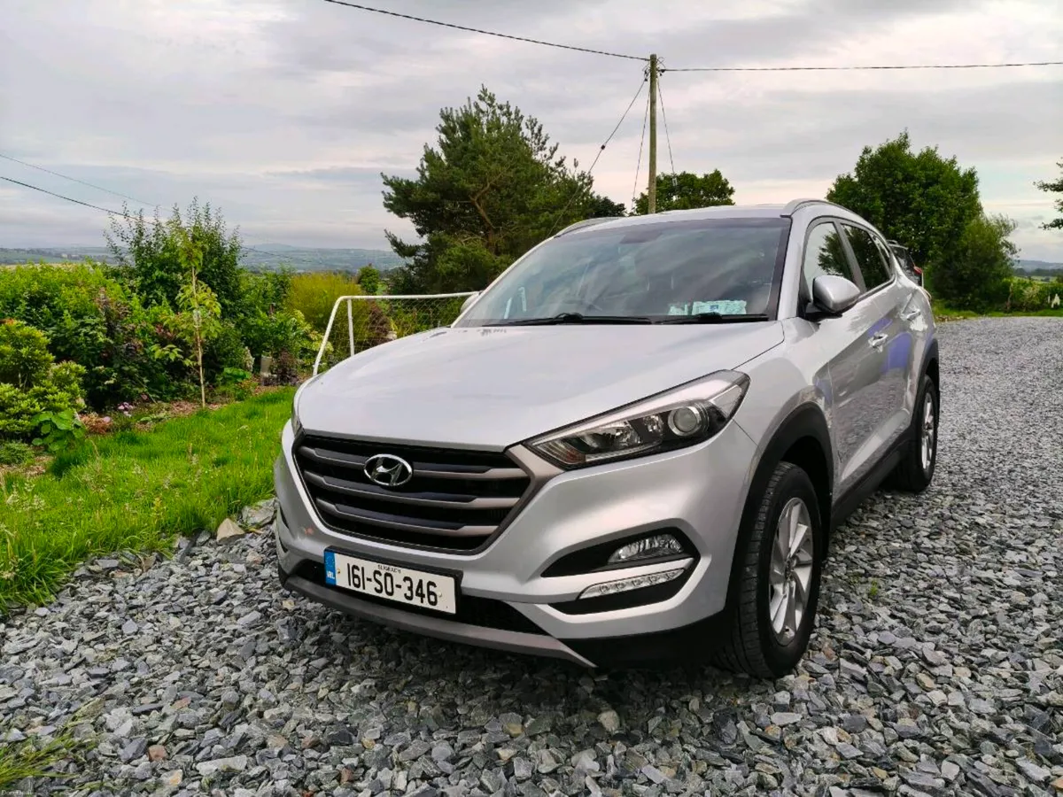 Tucson Executive 2.0 AWD - Image 1