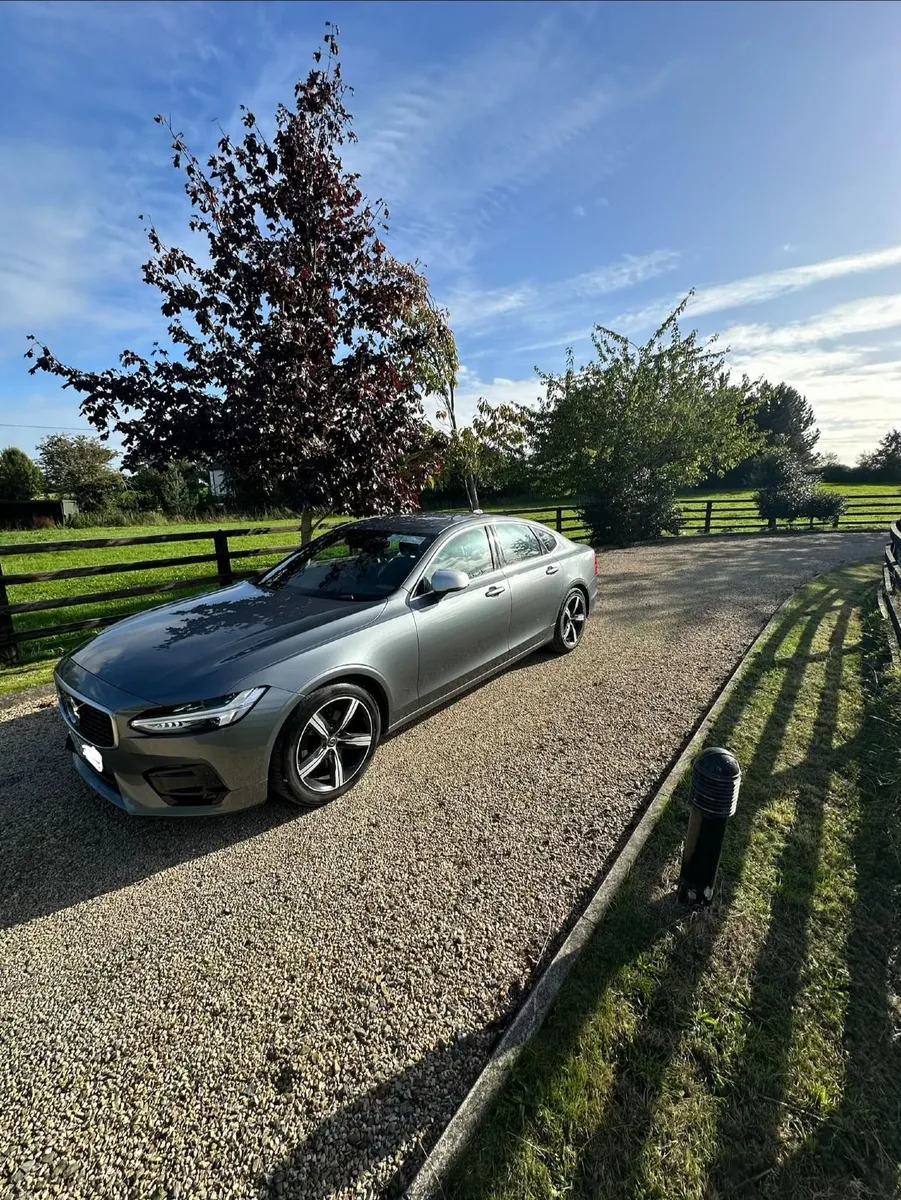 2018 Volvo S90 D4 R-Design|119k KM| Full History - Image 2