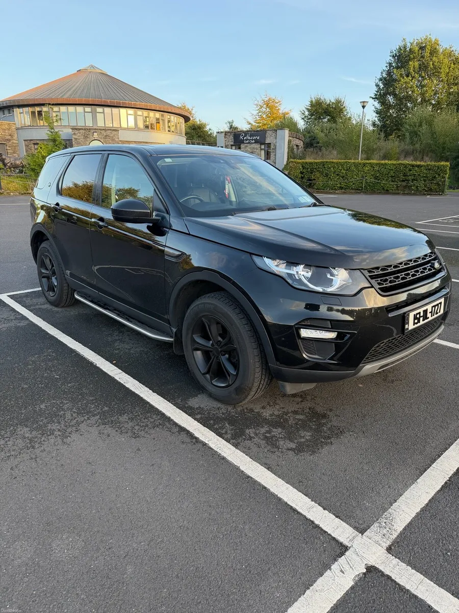 Land Rover discovery sport - Image 1