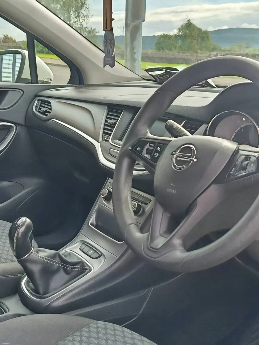 Opel Astra 1.6 CDTI 2016 - Image 6