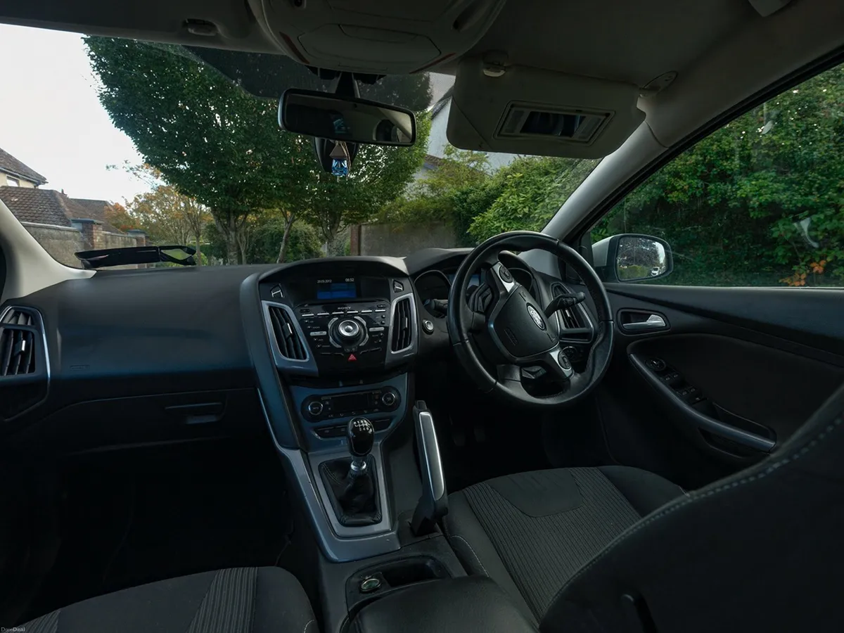 Ford Focus 2012 - Image 3
