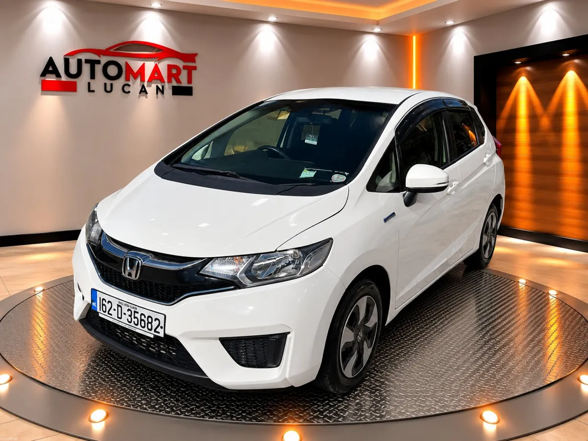 HONDA FIT 2016 HYBRID AUTOMATIC - Image 3