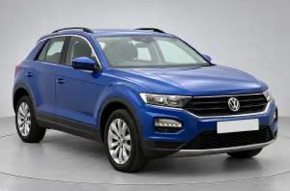 VOLKSWAGEN T-ROC 1.6 T-Roc SE TDI 5dr - Image 1