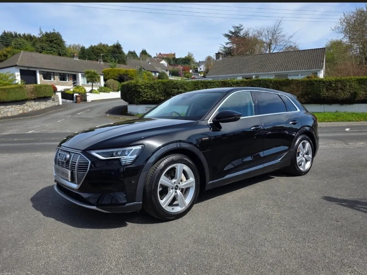 Audi E-Tron - Image 1