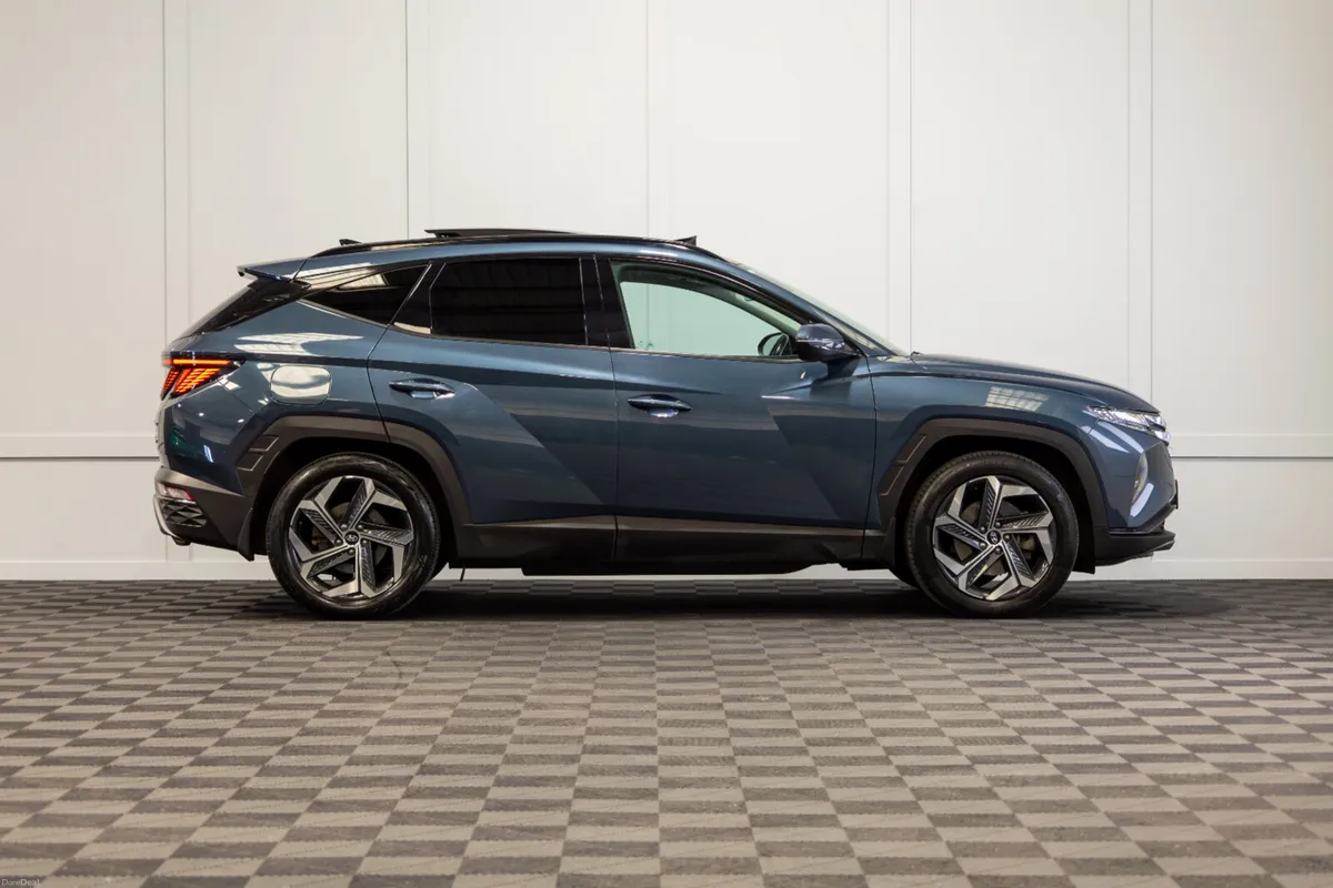 2023 Hyundai Tucson Executive Plus - Image 6
