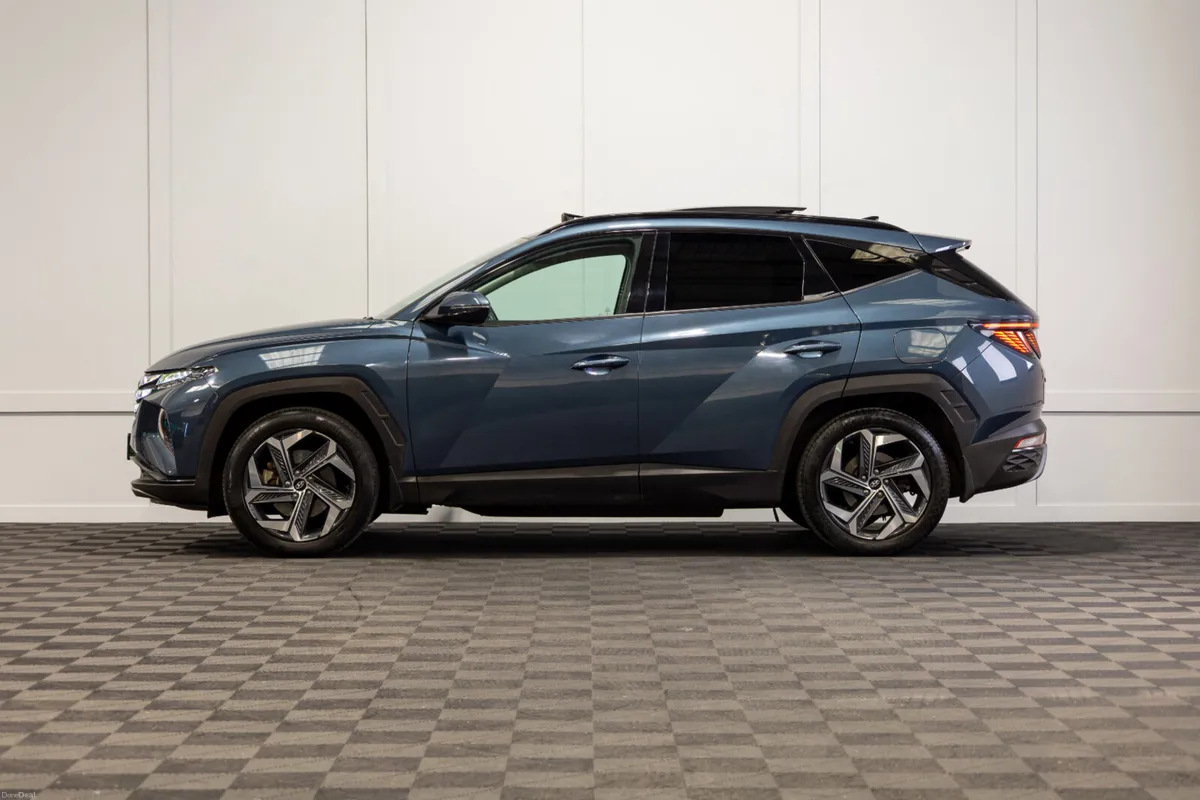 2023 Hyundai Tucson Executive Plus - Image 3