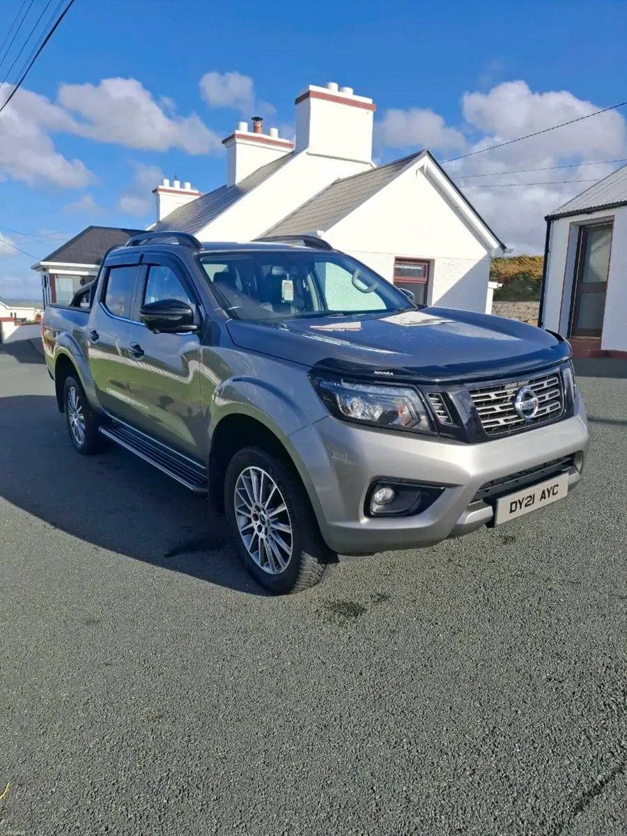 Nissan Navara €20,500 (NO VAT, CHEAP VRT) - Image 2