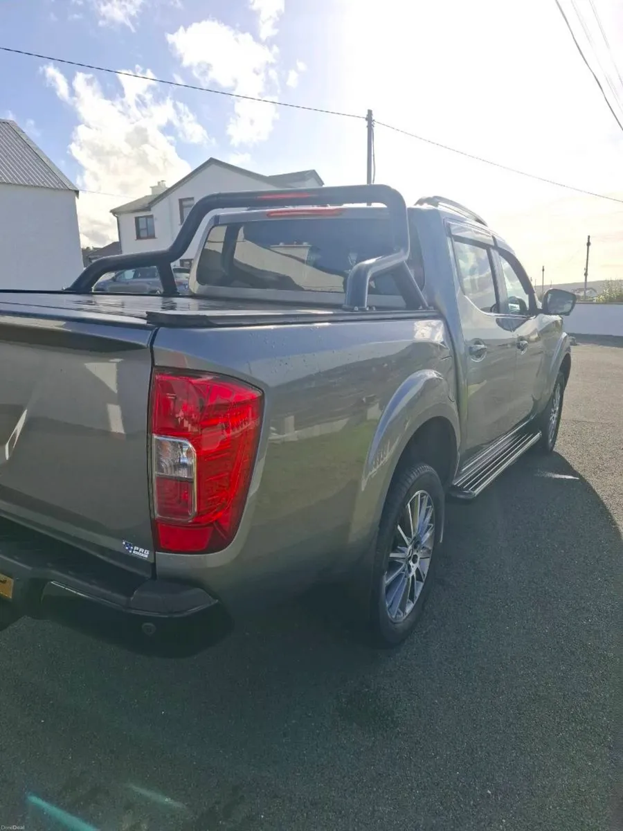Nissan Navara €20,500 (NO VAT, CHEAP VRT) - Image 4