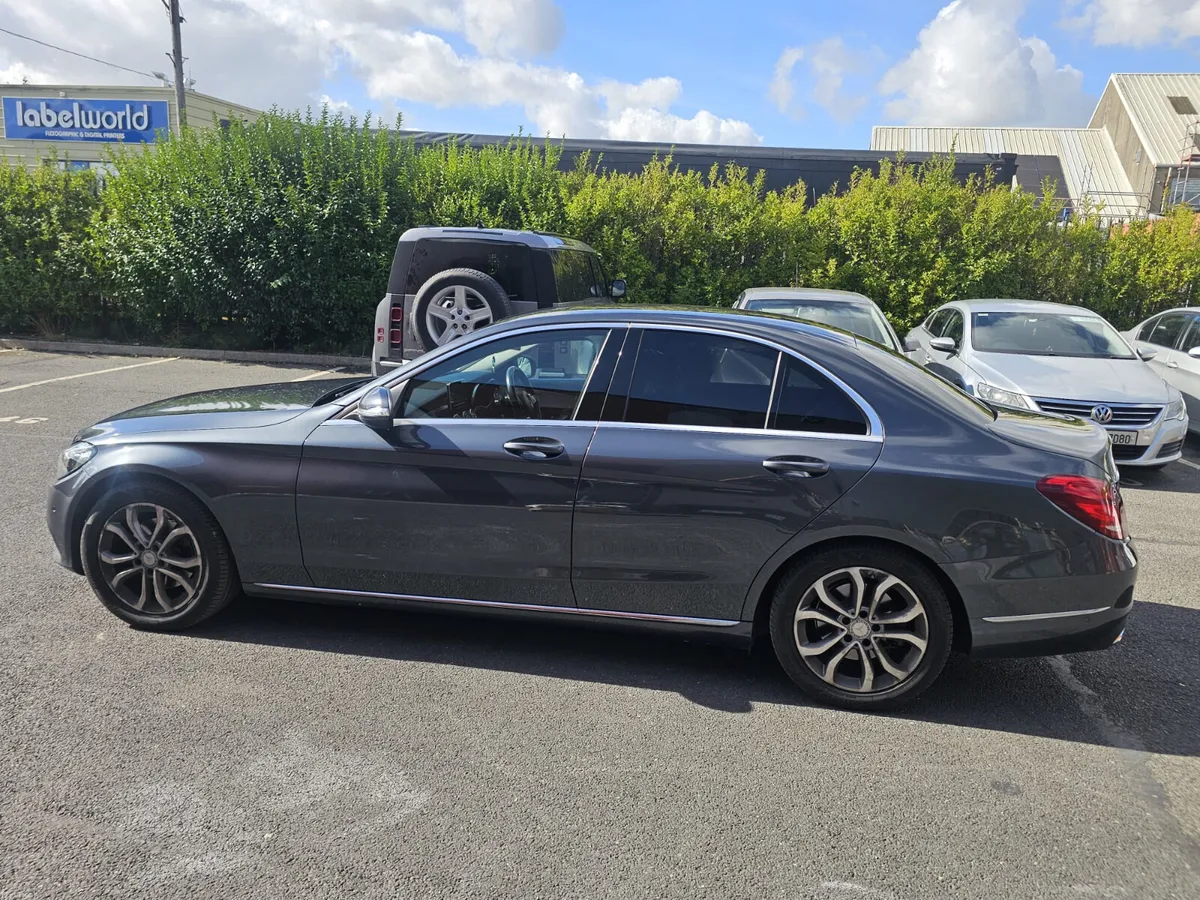 MB C-Class 220D AUTOMATIC - Image 2