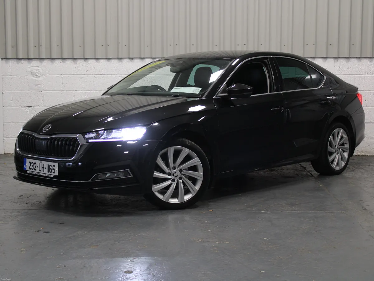 Skoda Octavia 2023 - Image 1