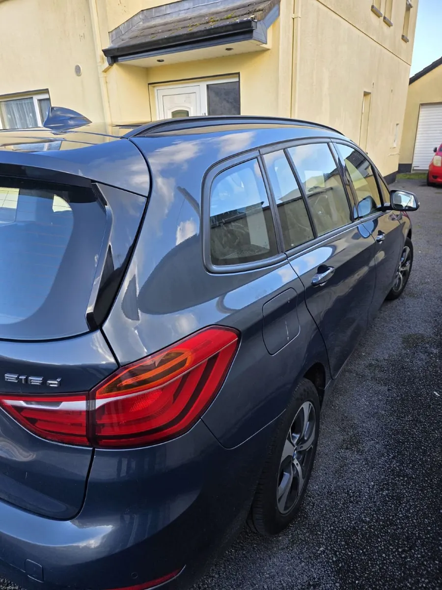 BMW 2-Series 2016 - Image 2