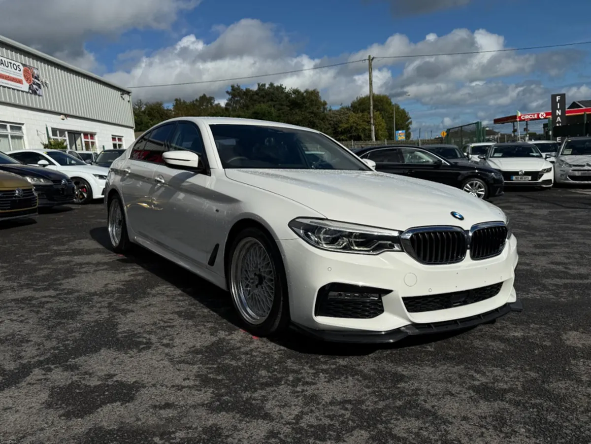 BMW 5-Series 172 // M-SPORTS // - Image 3