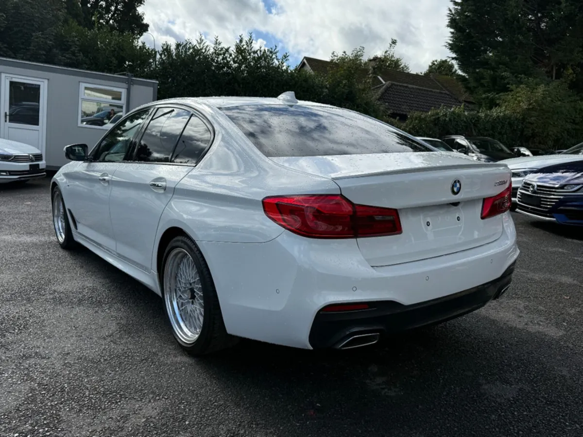 BMW 5-Series 172 // M-SPORTS // - Image 5