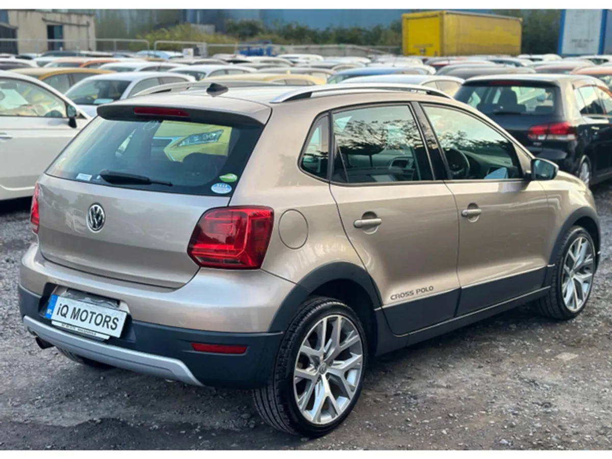 Volkswagen Polo Cross 1.2 Automatic Petrol Fresh I - Image 4