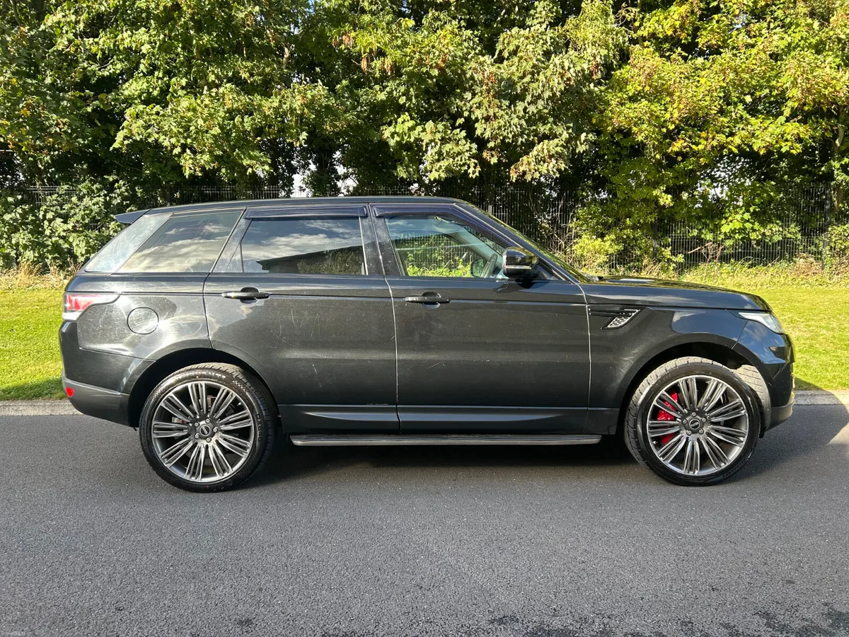 Land Rover Range Rover Sport 2015( 7 SEATER)AUTO - Image 3