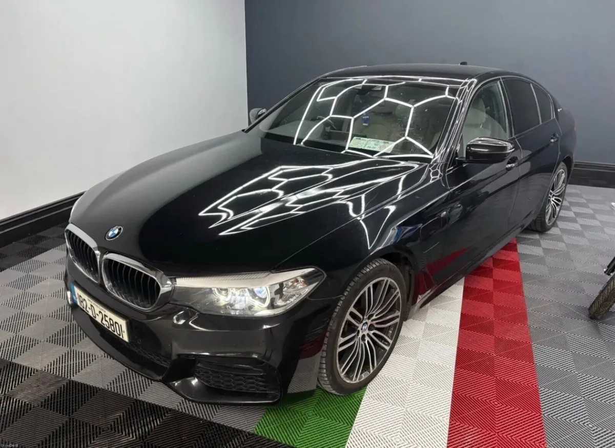 BMW 5-Series 2018 - Image 6