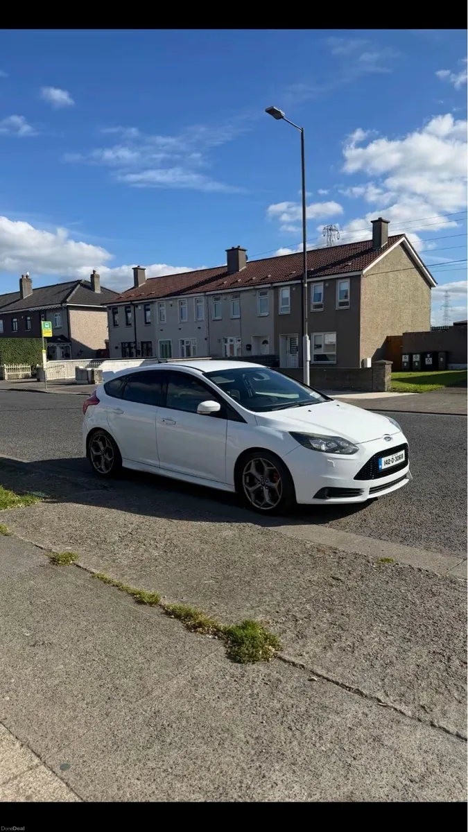 Ford focus st3 250BHP petrol - Image 1