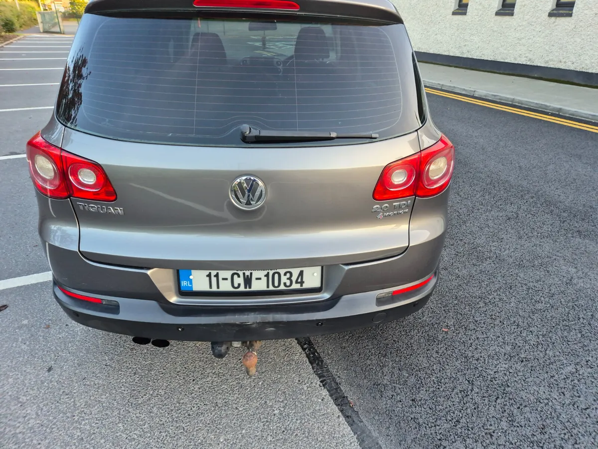 Volkswagen Tiguan 2.0 TD.I 2011 Diesel Manual - Image 2