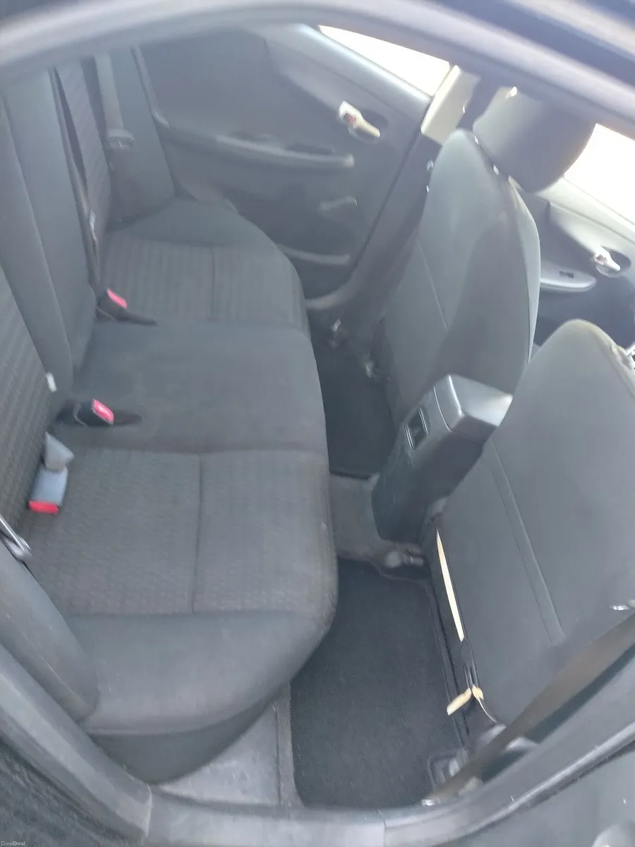 Toyota Corolla 2007 - Image 2