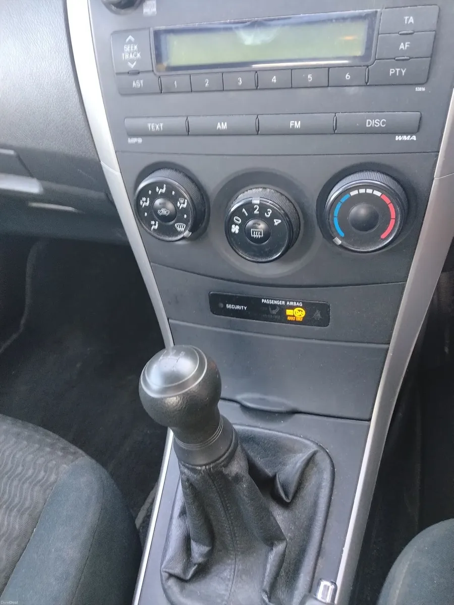 Toyota Corolla 2007 - Image 4