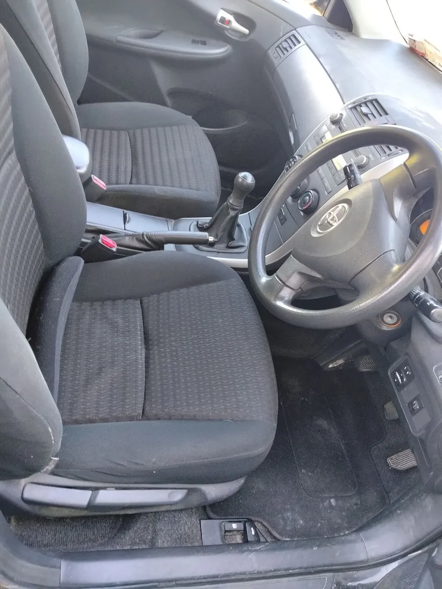 Toyota Corolla 2007 - Image 5