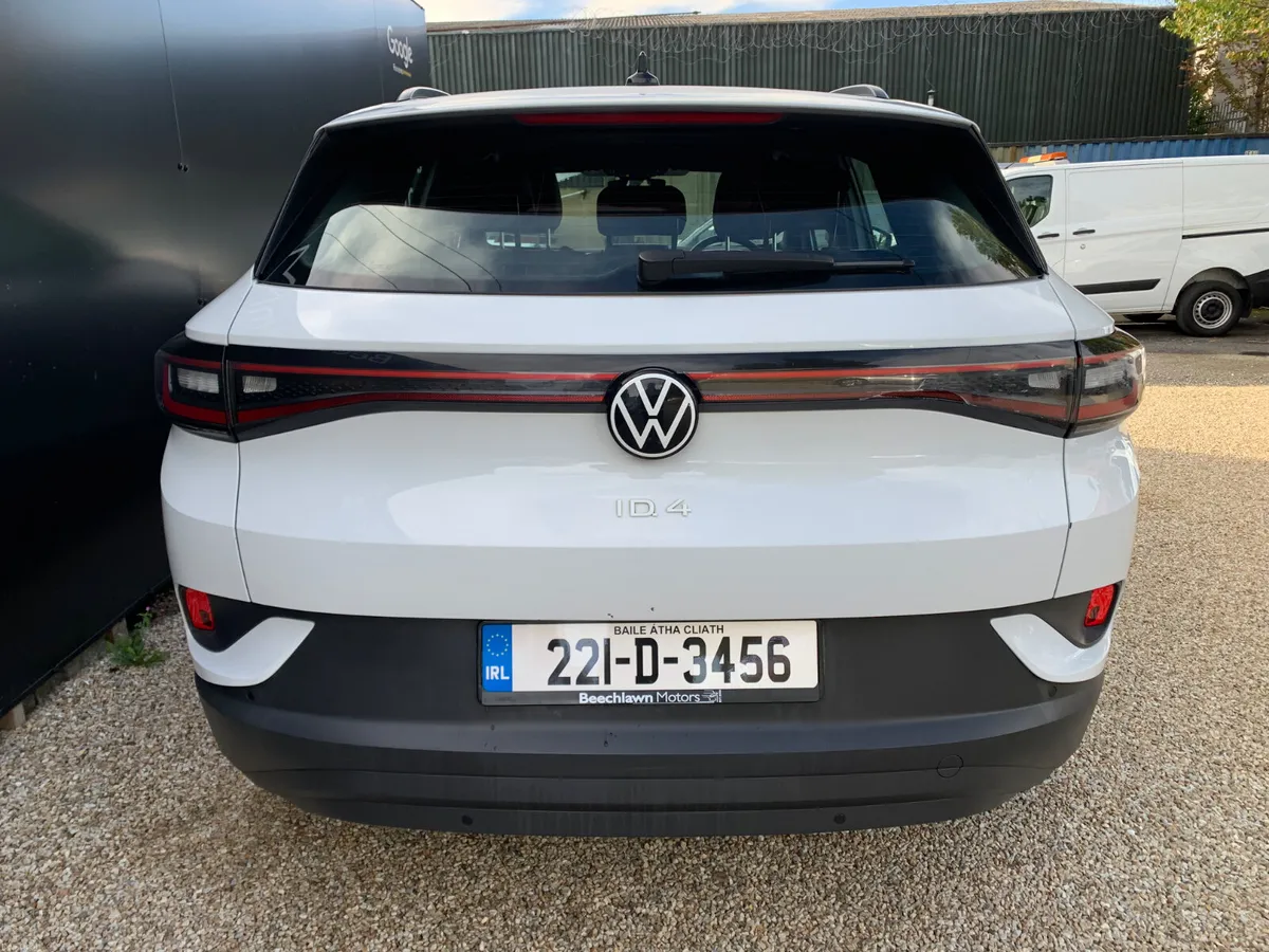 VOLKSWAGEN ID.4 CITY 52 KWH - Image 4