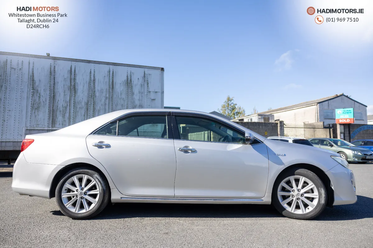 Toyota Camry Hybrid 2012 - Image 6