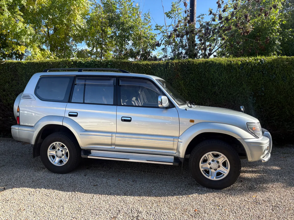 Toyota Land Cruiser 1999 “ Prado” 8 seater AUTOMAT - Image 1