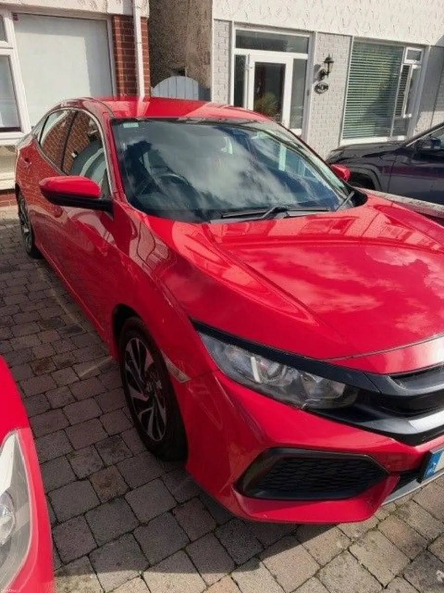 Honda Civic 2017 - Image 5